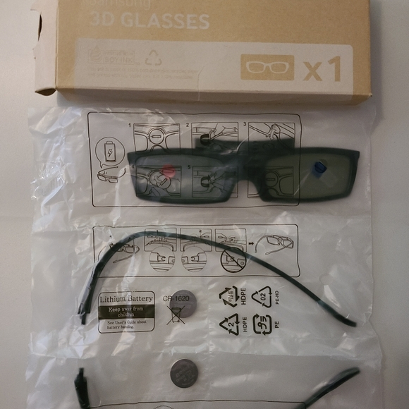Samsung 3D Glasses - Picture 6 of 6